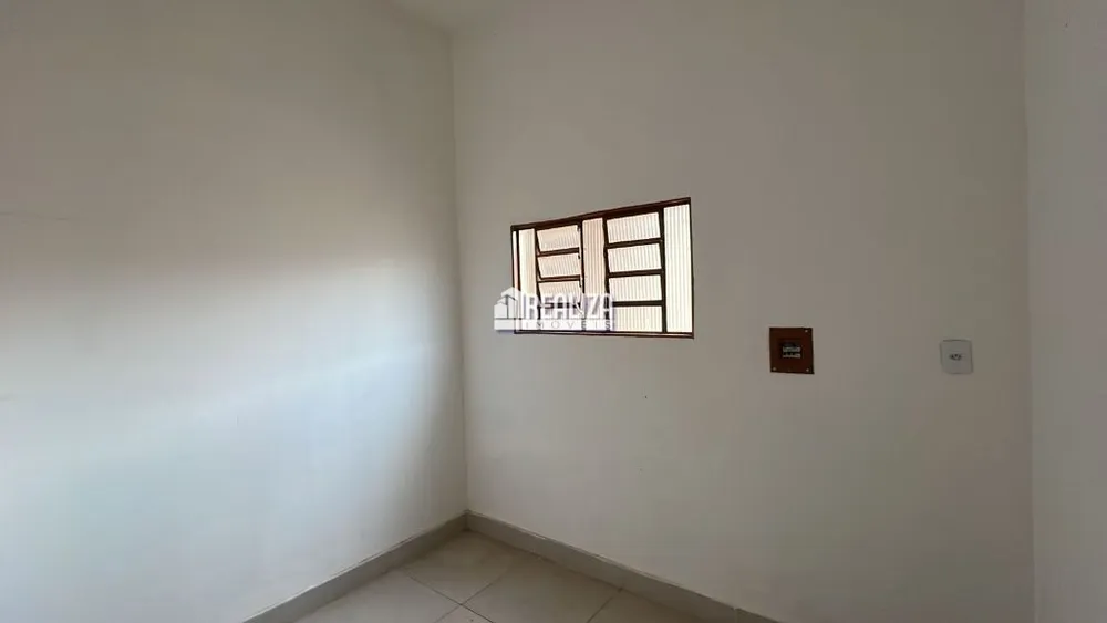 Casa, 4 quartos, 180 m² - Foto 8