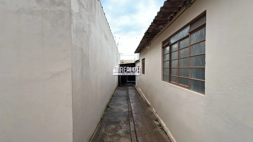 Casa, 4 quartos, 180 m² - Foto 4