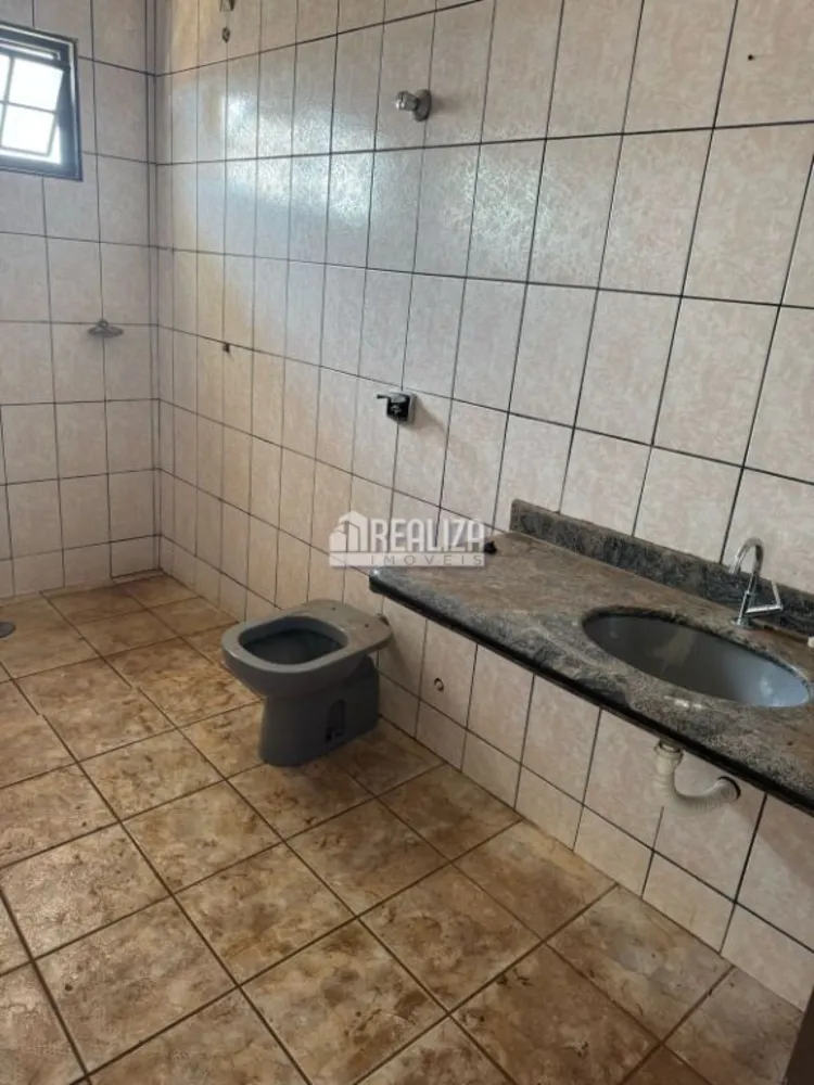 Casa, 4 quartos, 240 m² - Foto 9