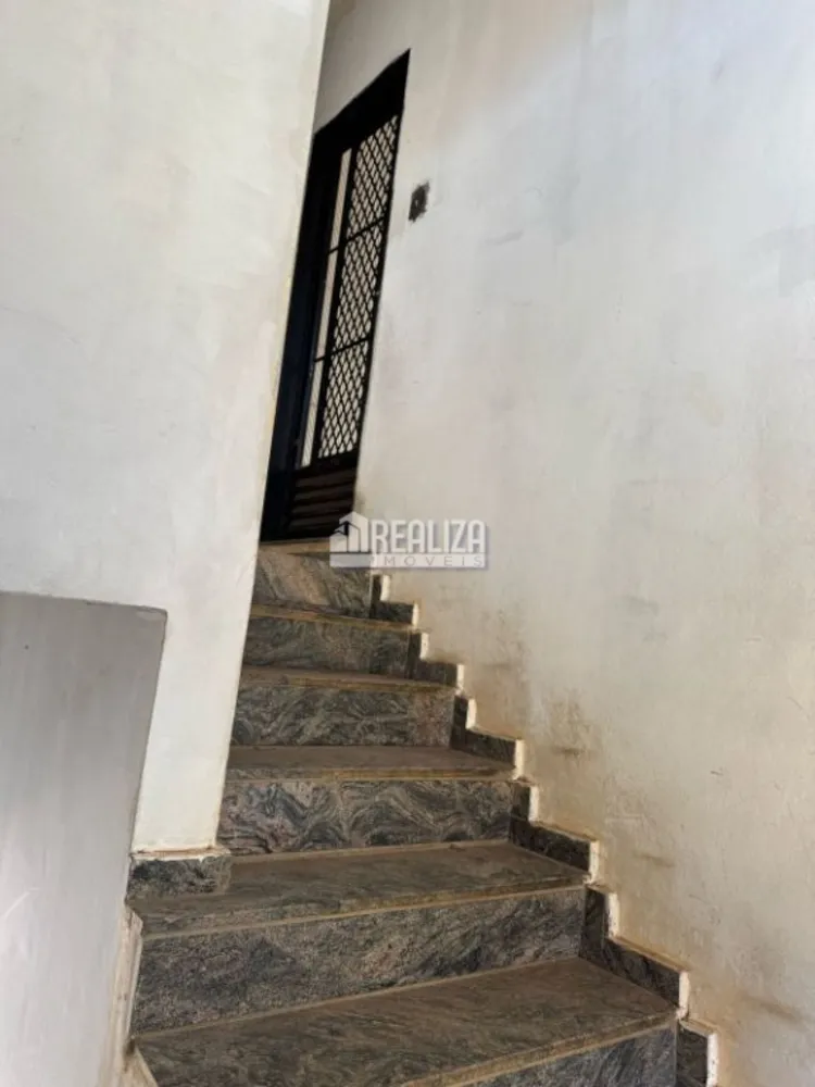 Casa, 4 quartos, 240 m² - Foto 7