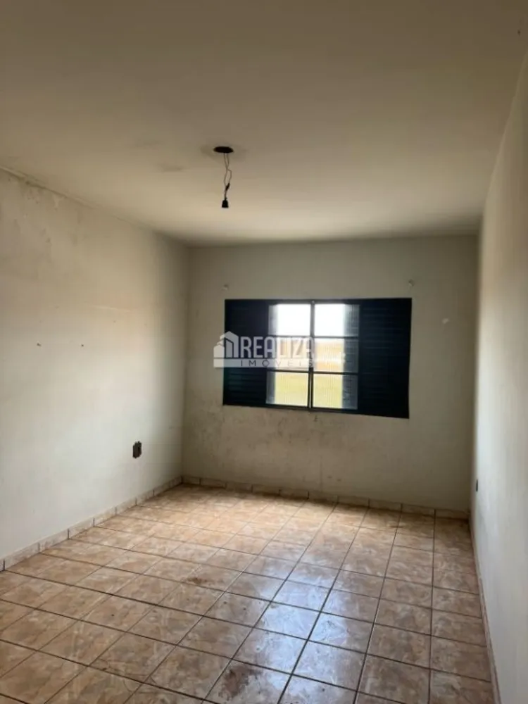 Casa, 4 quartos, 240 m² - Foto 10