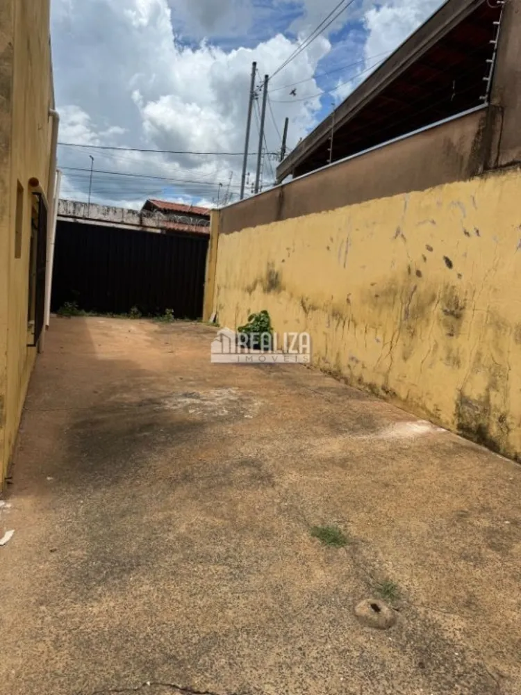 Casa, 4 quartos, 240 m² - Foto 8