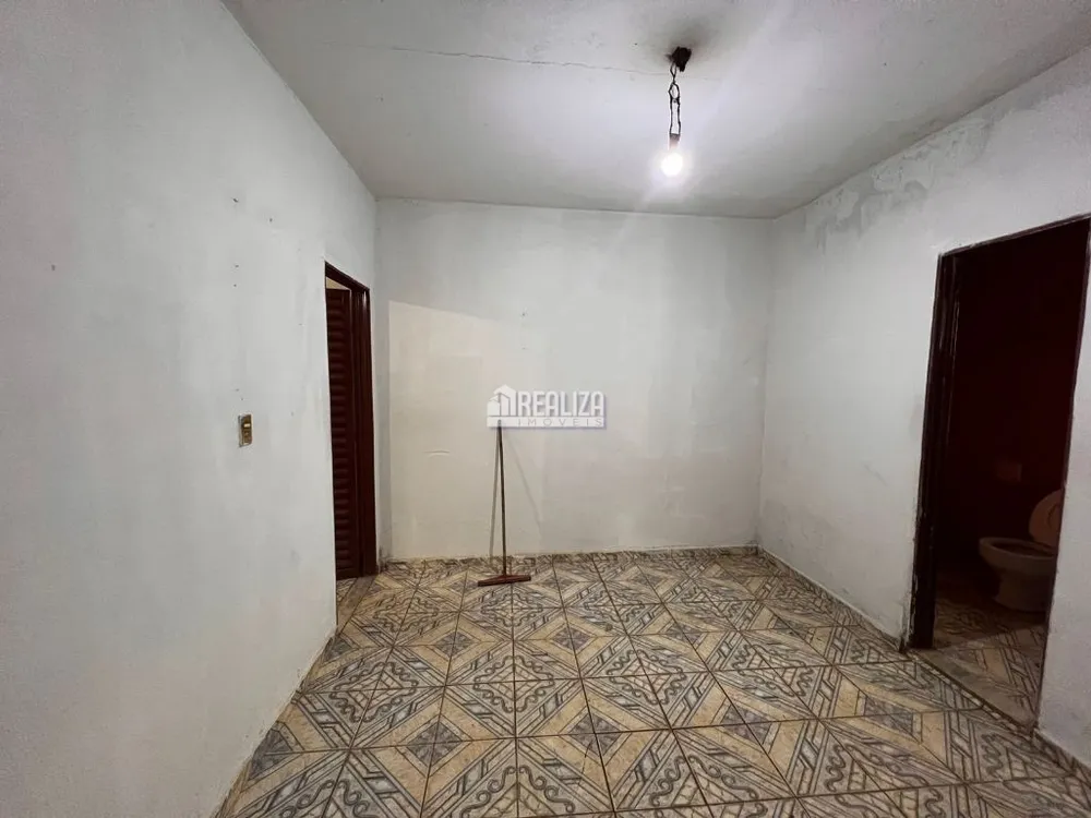 Casa, 1 quarto, 130 m² - Foto 1