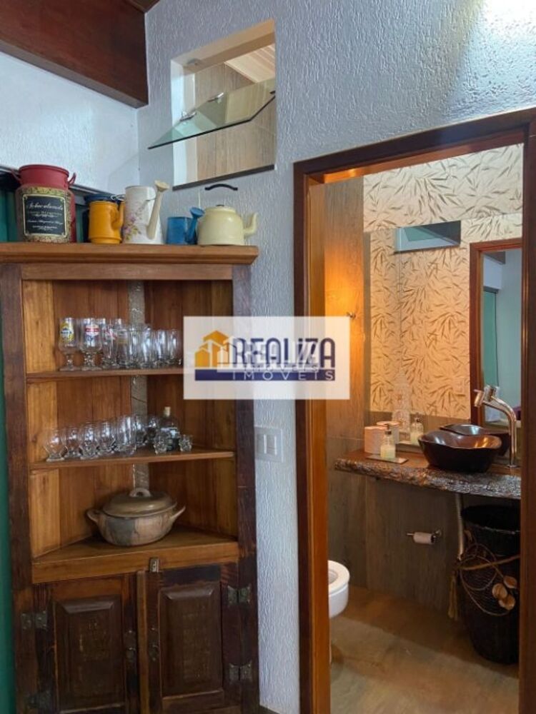 Casa, 4 quartos, 220 m² - Foto 3
