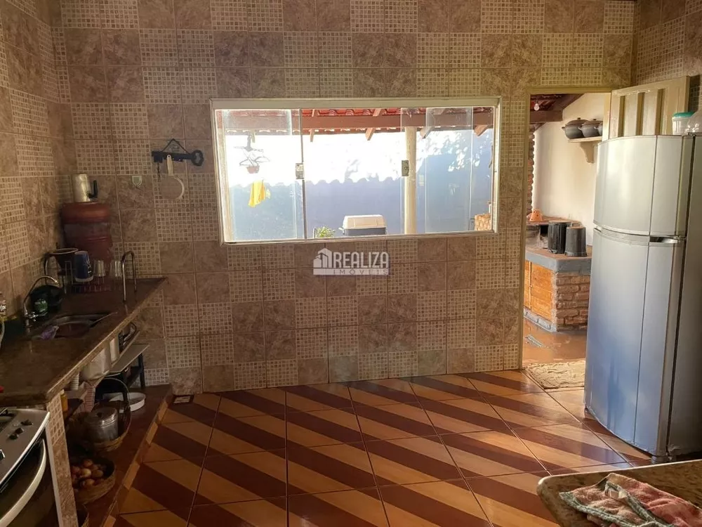 Chácara, 3 quartos, 840 m² - Foto 13