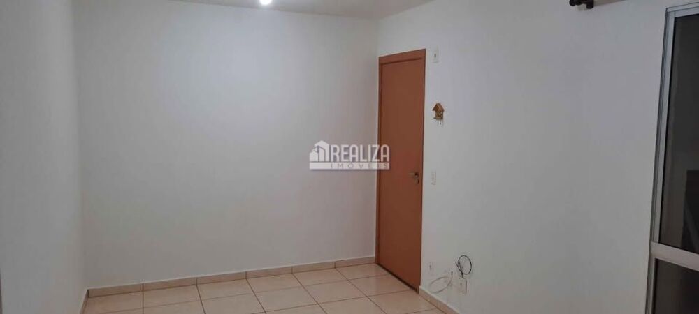 Apartamento à venda com 2 quartos, 48m² - Foto 3
