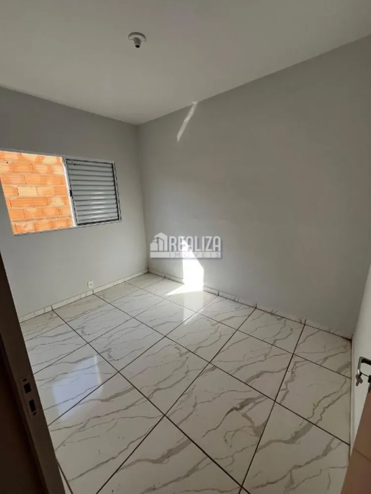 Casa, 2 quartos, 48 m² - Foto 1