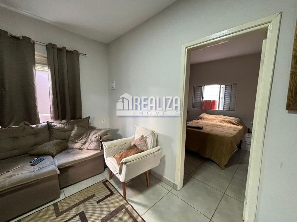 Casa à venda com 3 quartos, 136m² - Foto 5