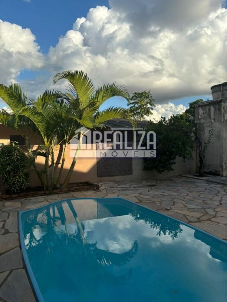 Casa à venda com 3 quartos, 136m² - Foto 8