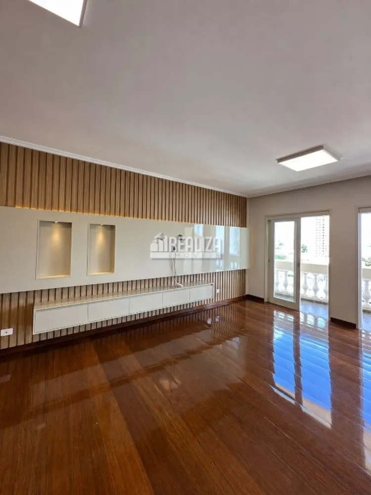 Apartamento, 4 quartos, 254 m² - Foto 2
