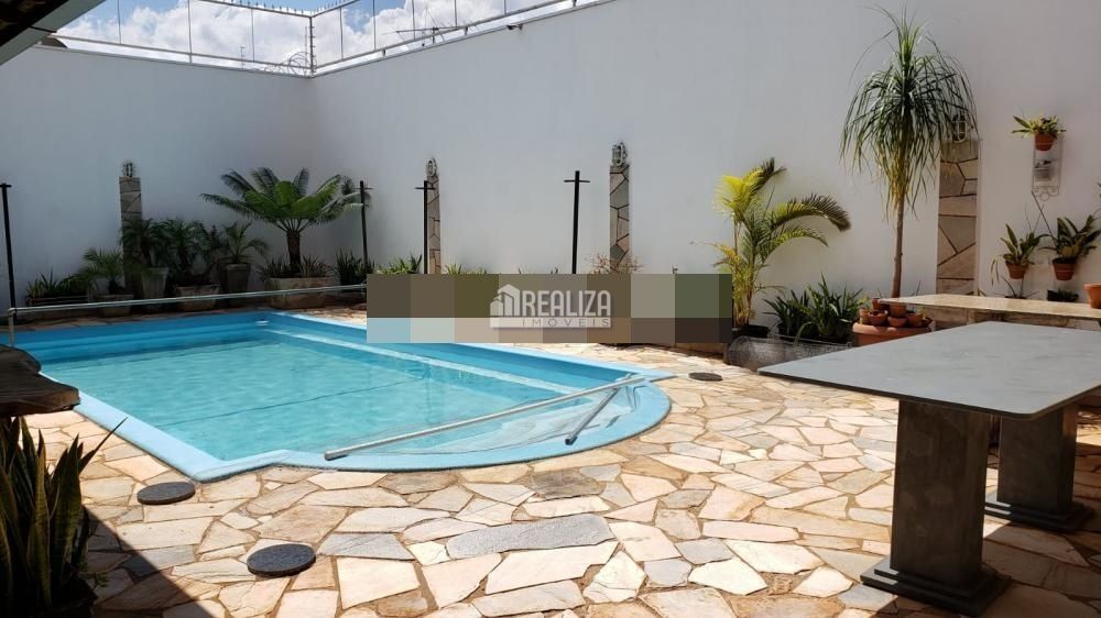 Sobrado à venda e aluguel com 5 quartos, 564m² - Foto 1
