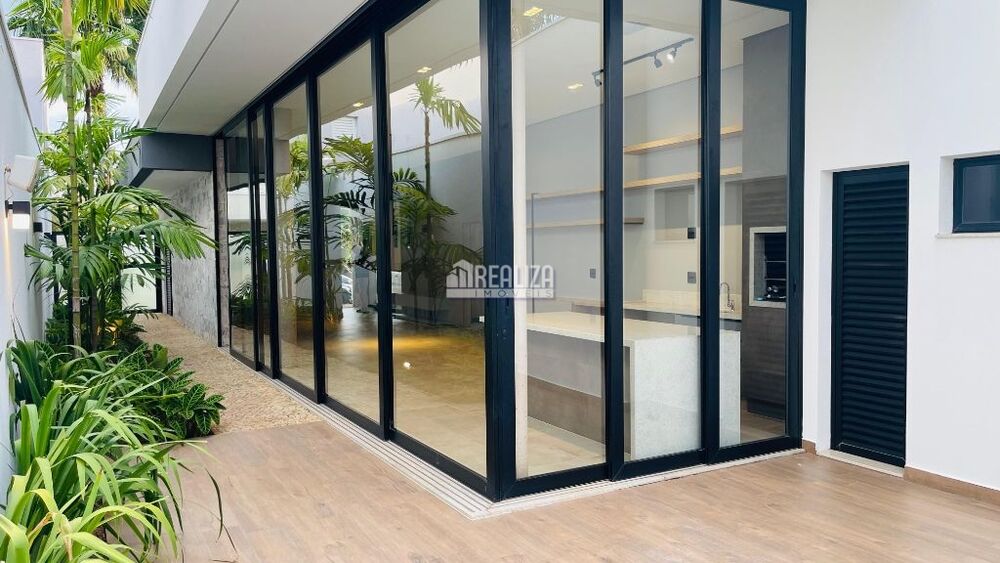Casa, 4 quartos, 240 m² - Foto 4