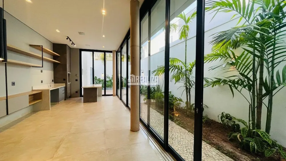 Casa, 4 quartos, 240 m² - Foto 5