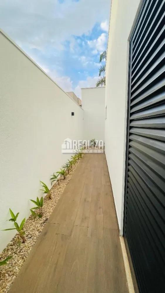 Casa, 4 quartos, 240 m² - Foto 12