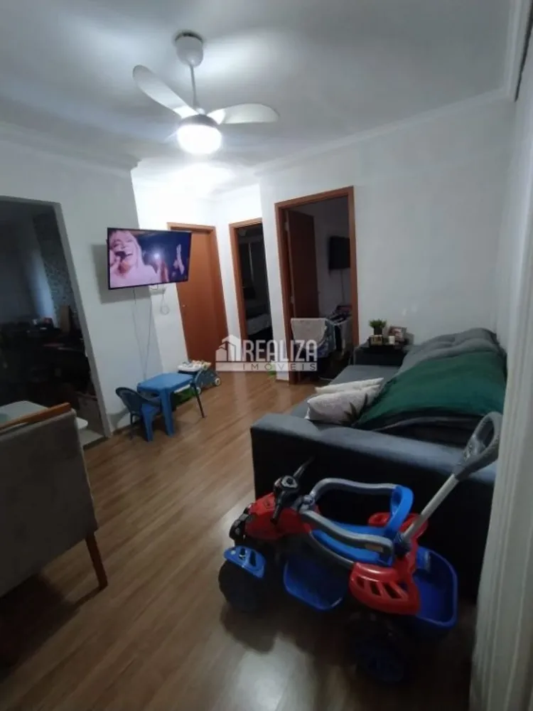 Apartamento, 2 quartos, 45 m² - Foto 2