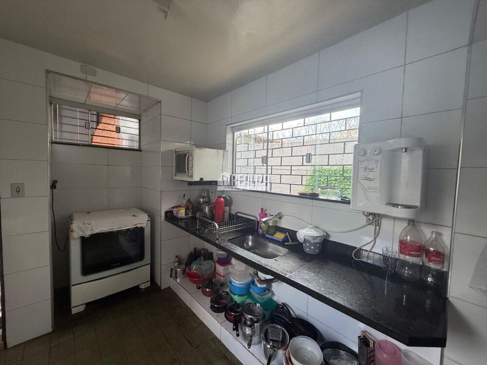 Casa, 7 quartos, 386 m² - Foto 2