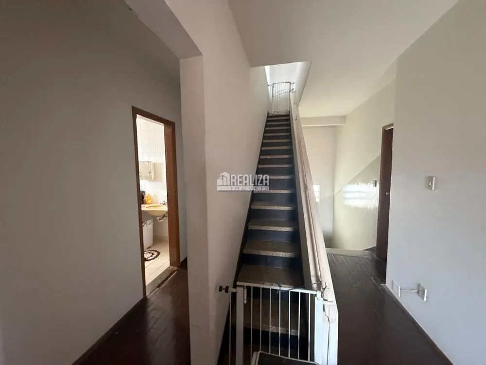 Casa, 7 quartos, 386 m² - Foto 9