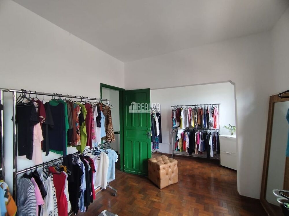 Casa à venda com 3 quartos, 190m² - Foto 5