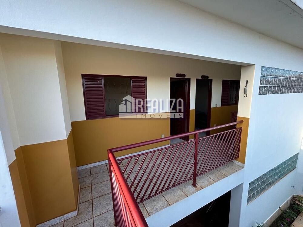 Casa, 5 quartos, 198 m² - Foto 6