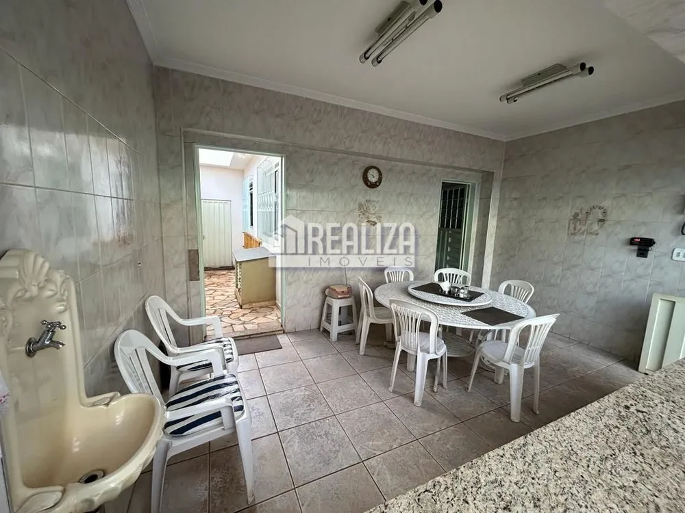Casa, 5 quartos, 198 m² - Foto 13