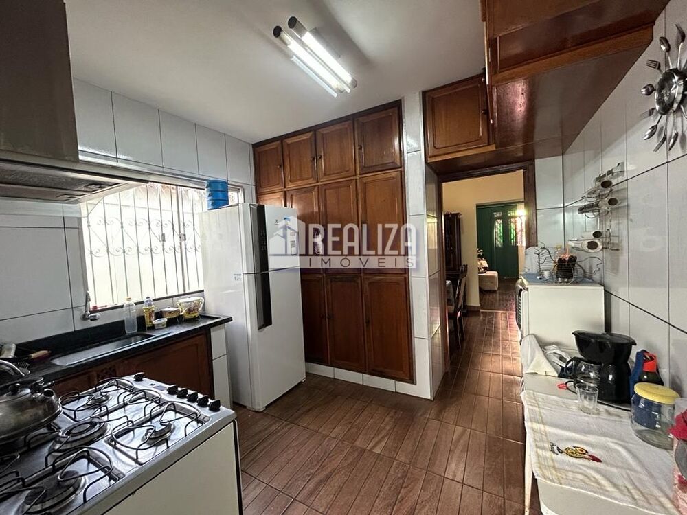 Casa, 5 quartos, 198 m² - Foto 5