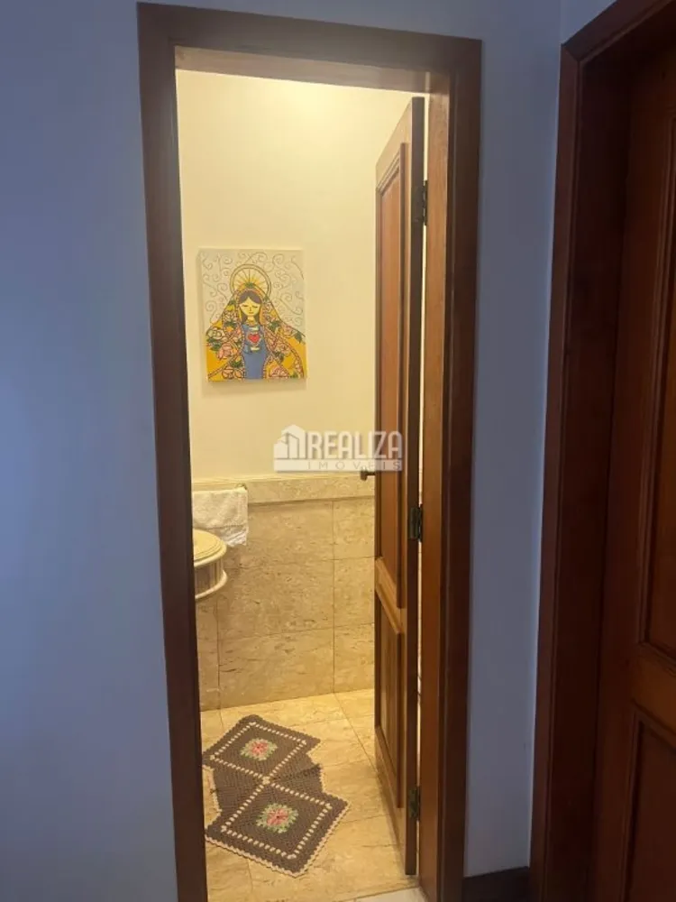 Casa, 3 quartos, 228 m² - Foto 9