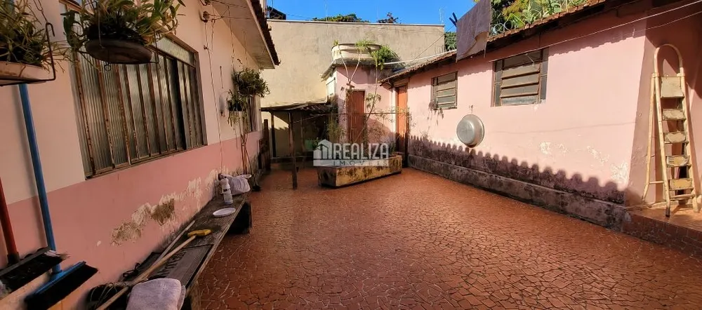 Casa, 3 quartos, 214 m² - Foto 3