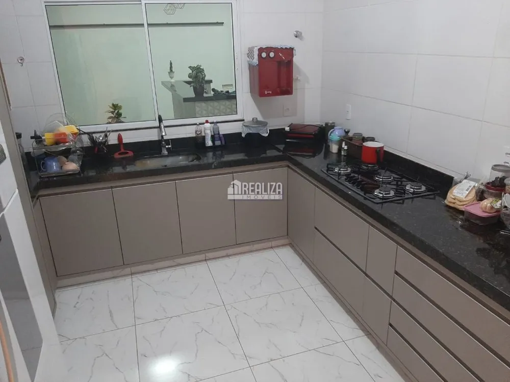 Casa, 3 quartos, 150 m² - Foto 2