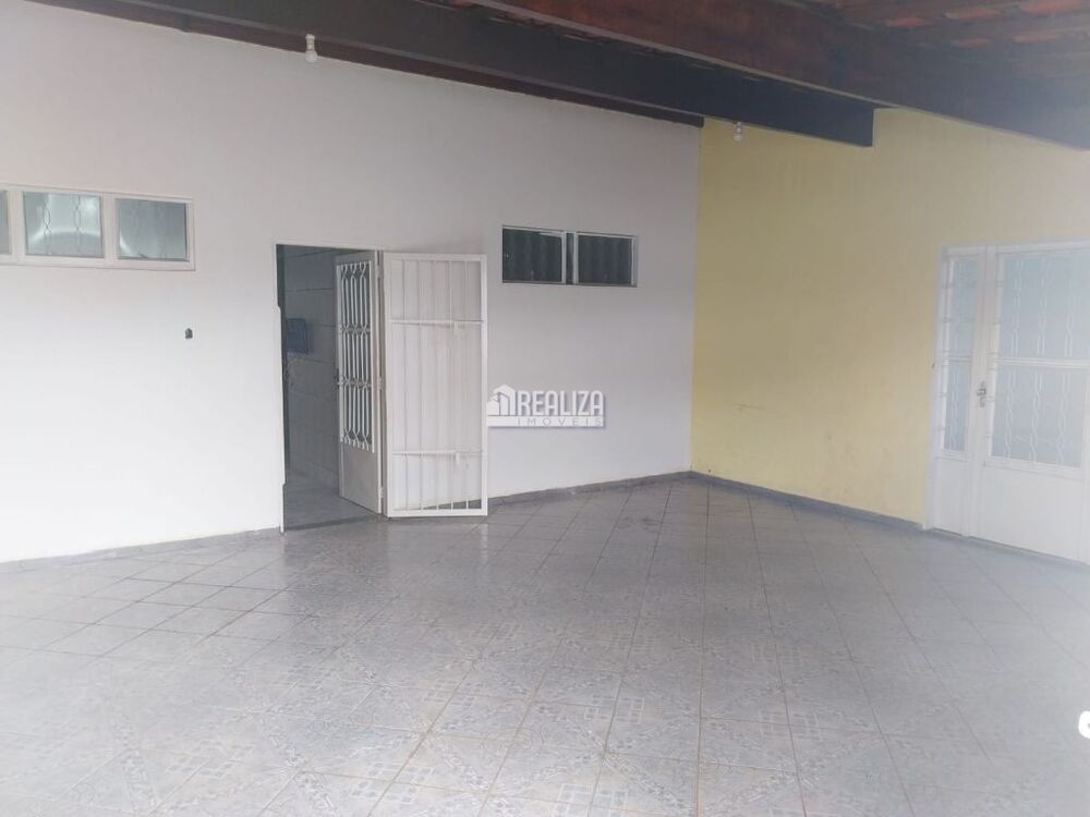 Casa, 4 quartos, 213 m² - Foto 2
