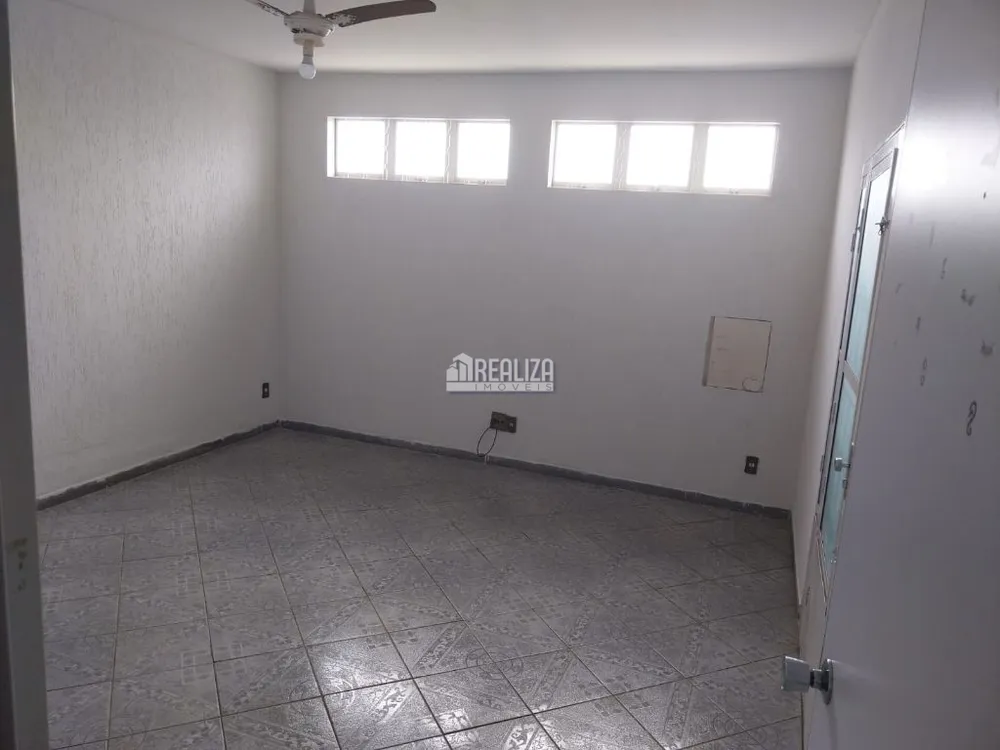 Casa, 4 quartos, 213 m² - Foto 9