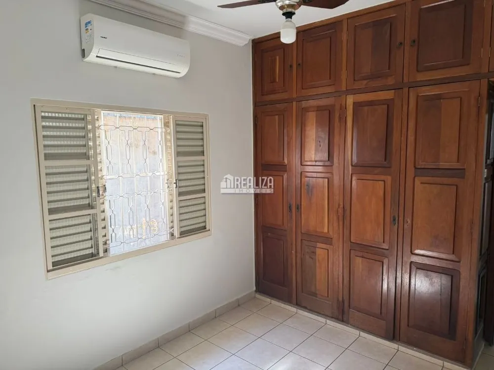Casa, 3 quartos, 202 m² - Foto 5