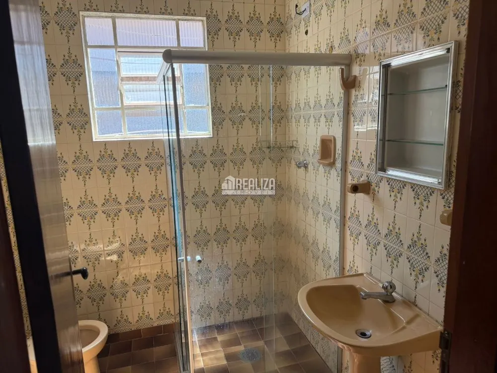 Casa, 3 quartos, 202 m² - Foto 3