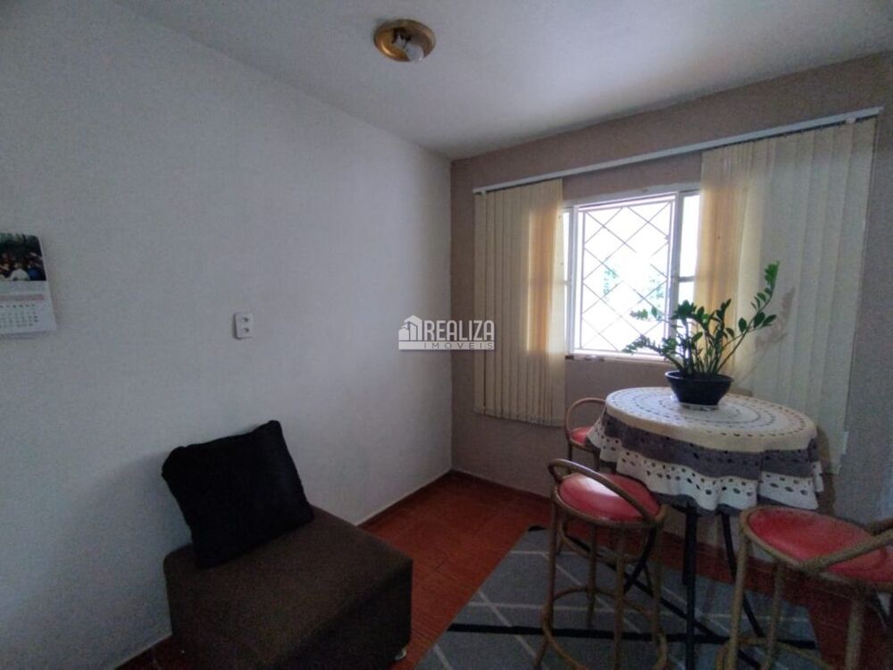Casa, 4 quartos, 130 m² - Foto 2