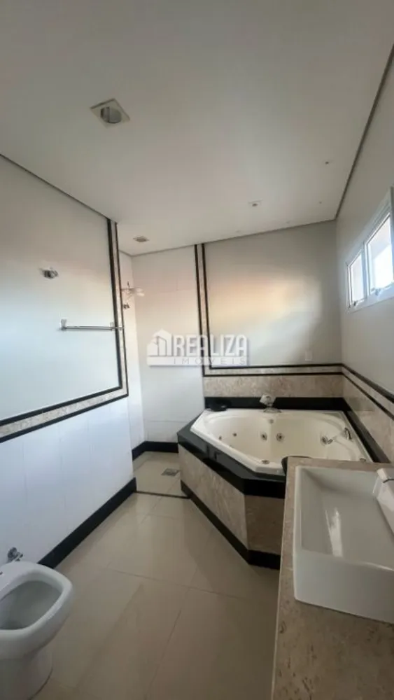 Casa, 3 quartos, 344 m² - Foto 19
