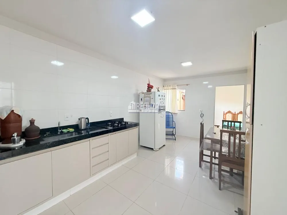 Casa, 3 quartos, 192 m² - Foto 19