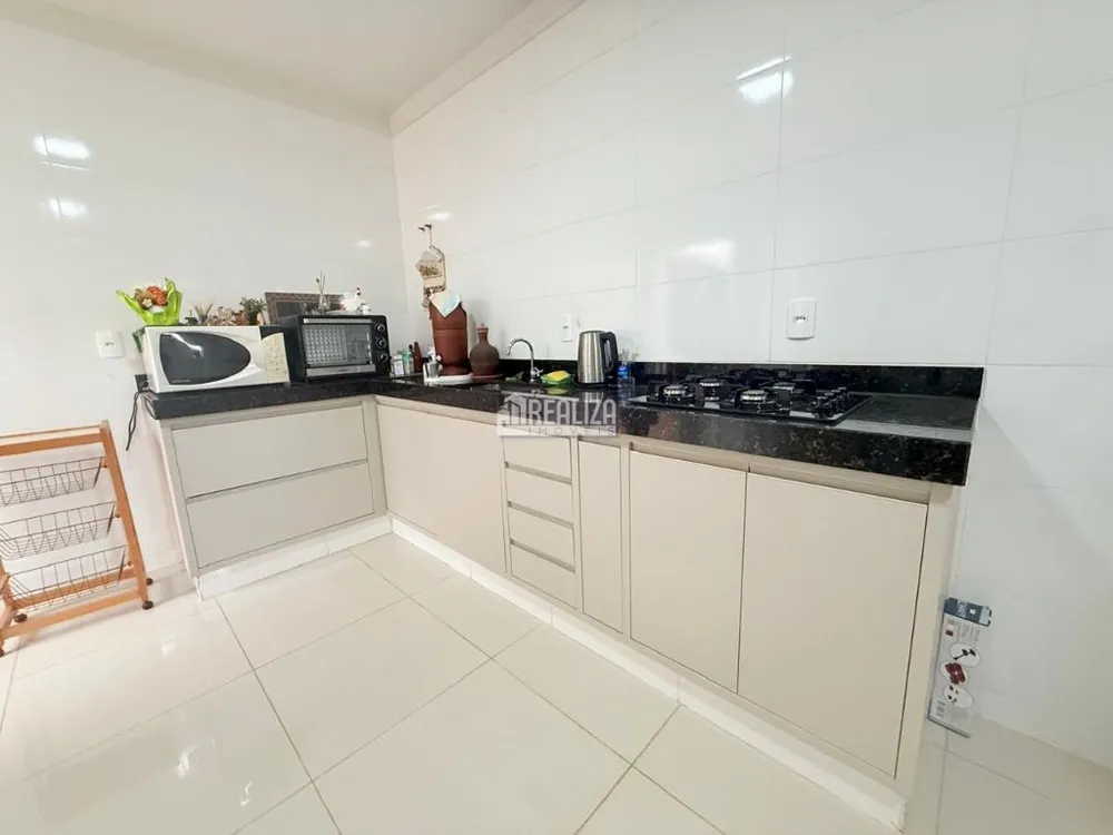 Casa, 3 quartos, 192 m² - Foto 17