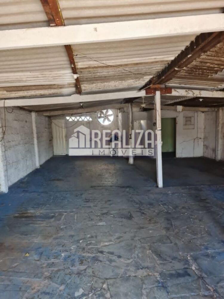 Casa, 2 quartos, 150 m² - Foto 1