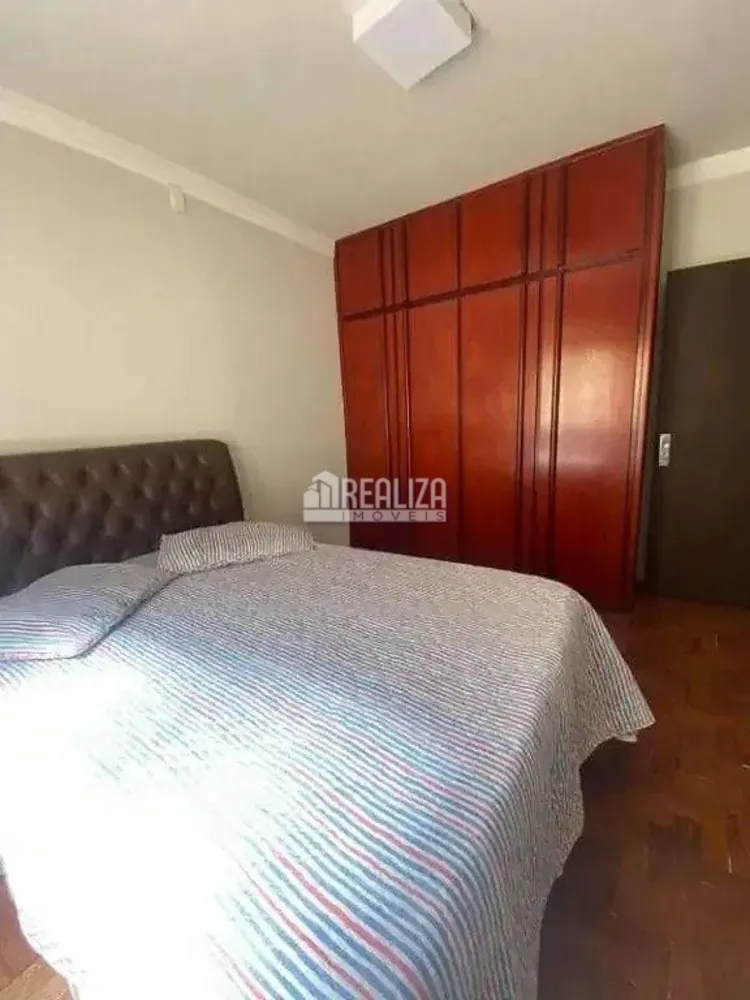 Casa, 3 quartos, 214 m² - Foto 5