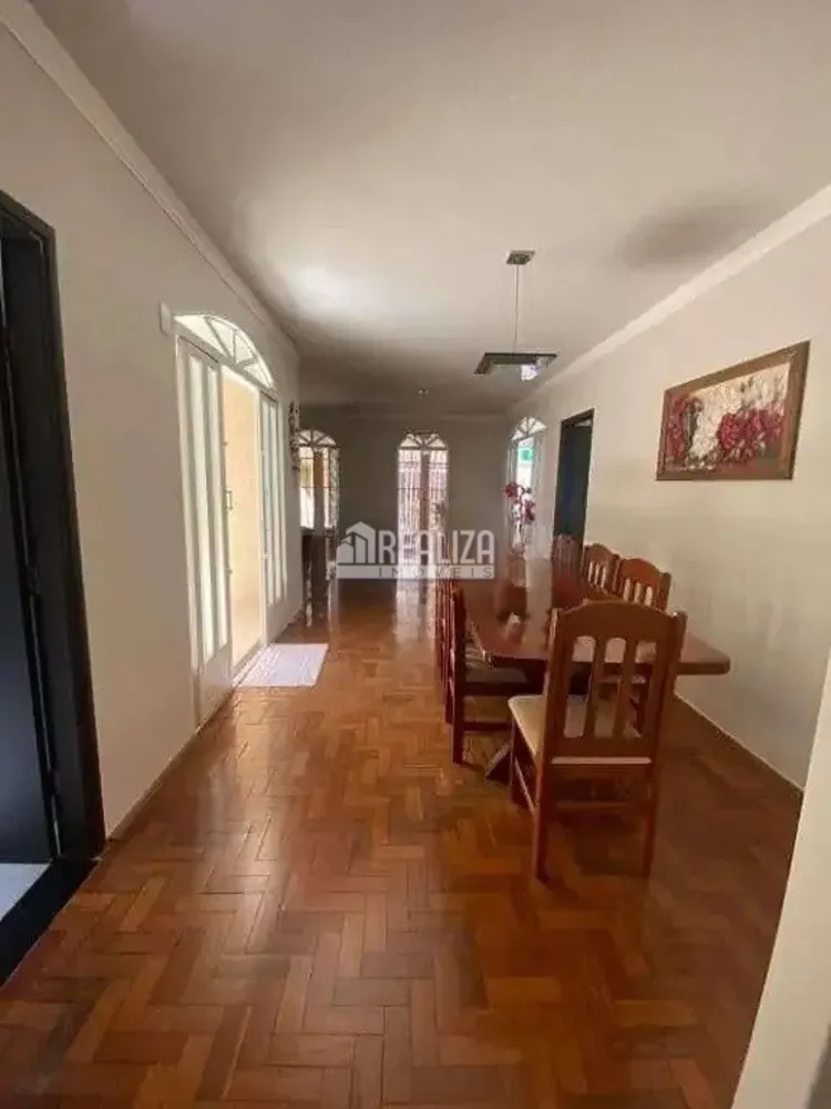 Casa, 3 quartos, 214 m² - Foto 7