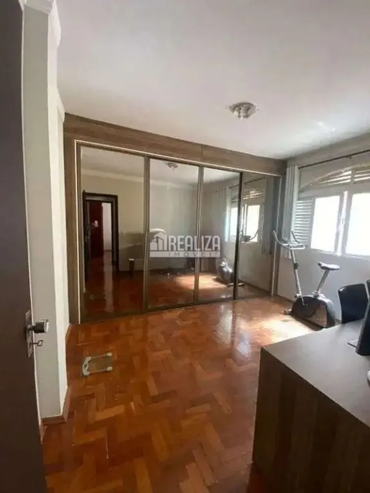 Casa, 3 quartos, 214 m² - Foto 6