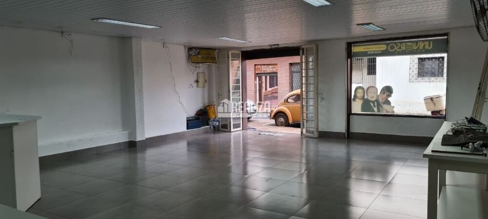 Loja-Salão para alugar com 1 quarto, 85m² - Foto 1