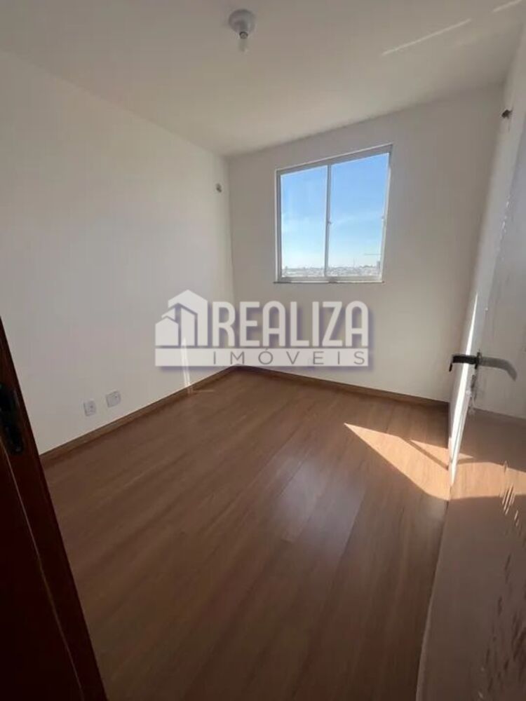 Apartamento à venda e aluguel com 2 quartos, 51m² - Foto 4