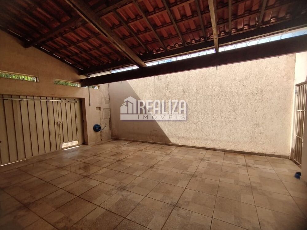 Casa, 3 quartos, 193 m² - Foto 3