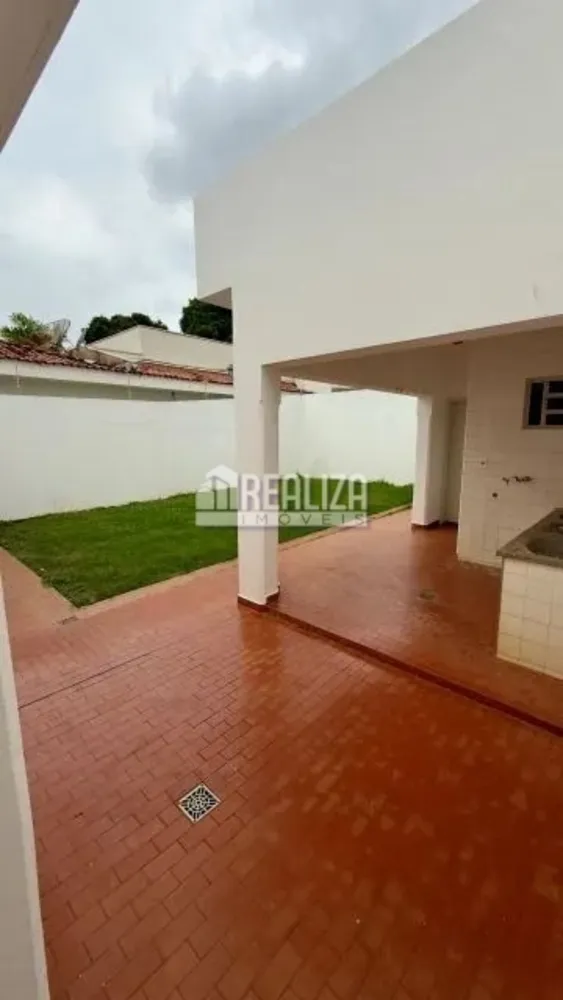 Casa, 3 quartos, 230 m² - Foto 14