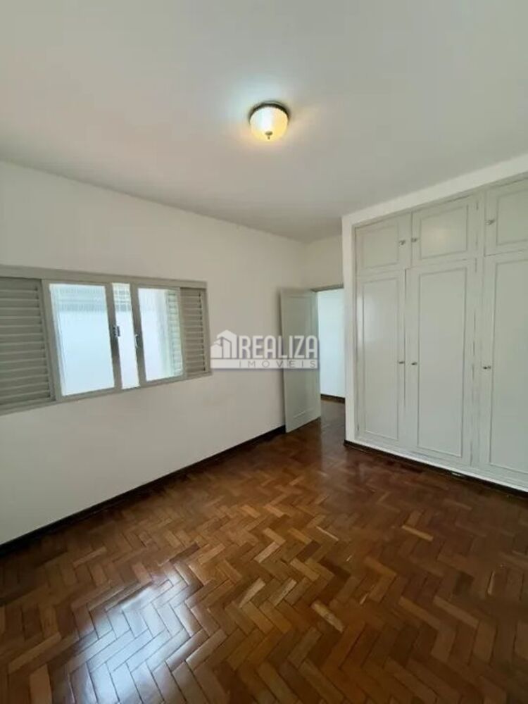 Casa, 3 quartos, 230 m² - Foto 10