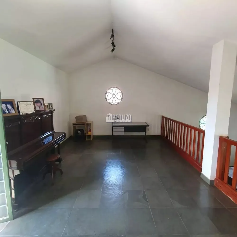 Casa, 3 quartos, 291 m² - Foto 8