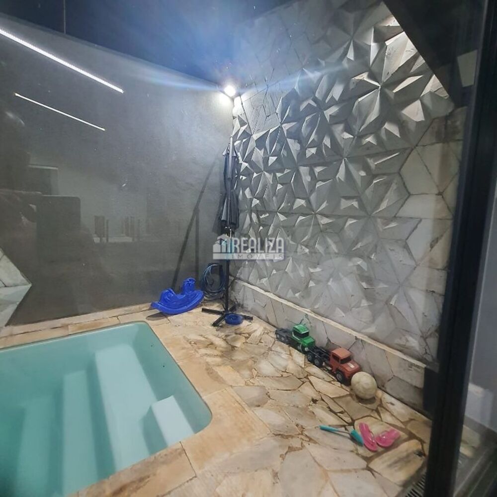 Casa, 3 quartos, 136 m² - Foto 3