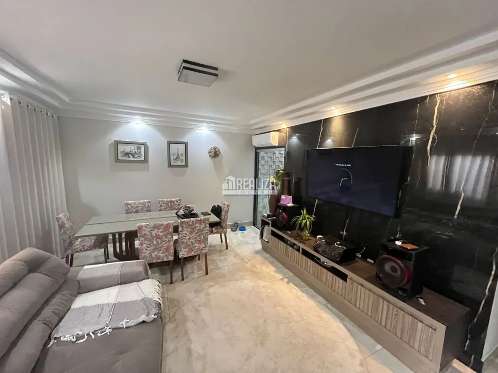 Casa, 3 quartos, 164 m² - Foto 2