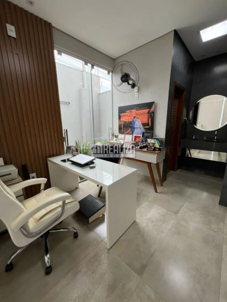 Casa, 3 quartos, 242 m² - Foto 13
