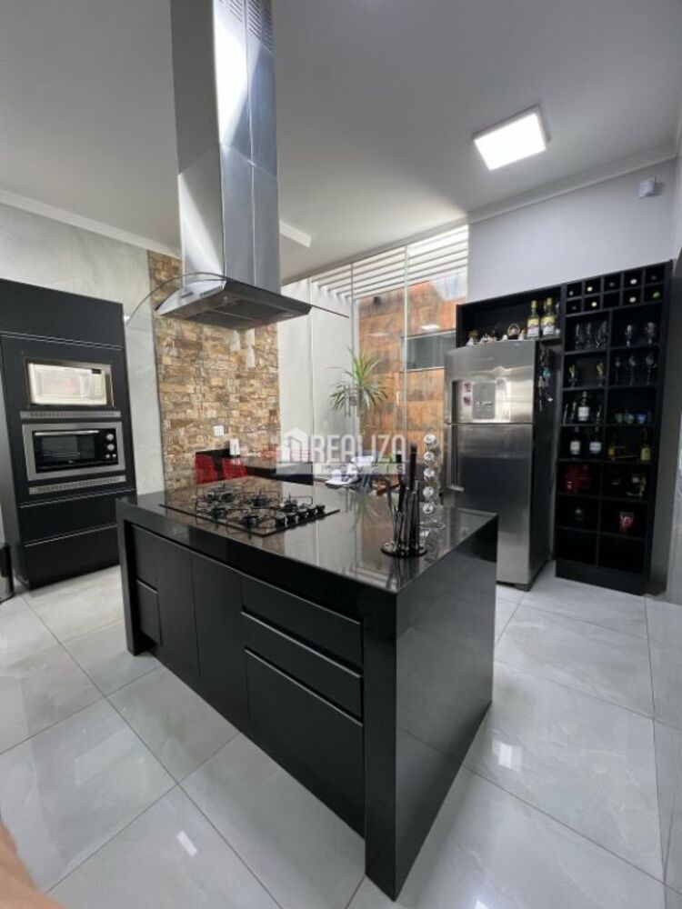 Casa, 3 quartos, 242 m² - Foto 5